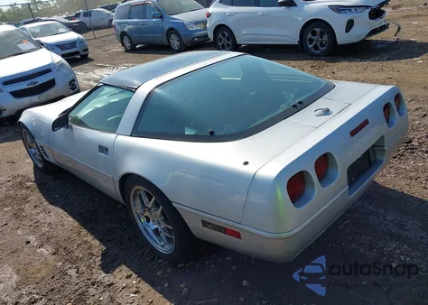 1996 Chevrolet Corvette из США, поврежденный, VIN 1G1YY22P4T5120112